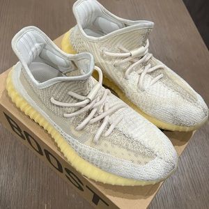 YEEZY BOOST 35 (Natural) Size 8 USED